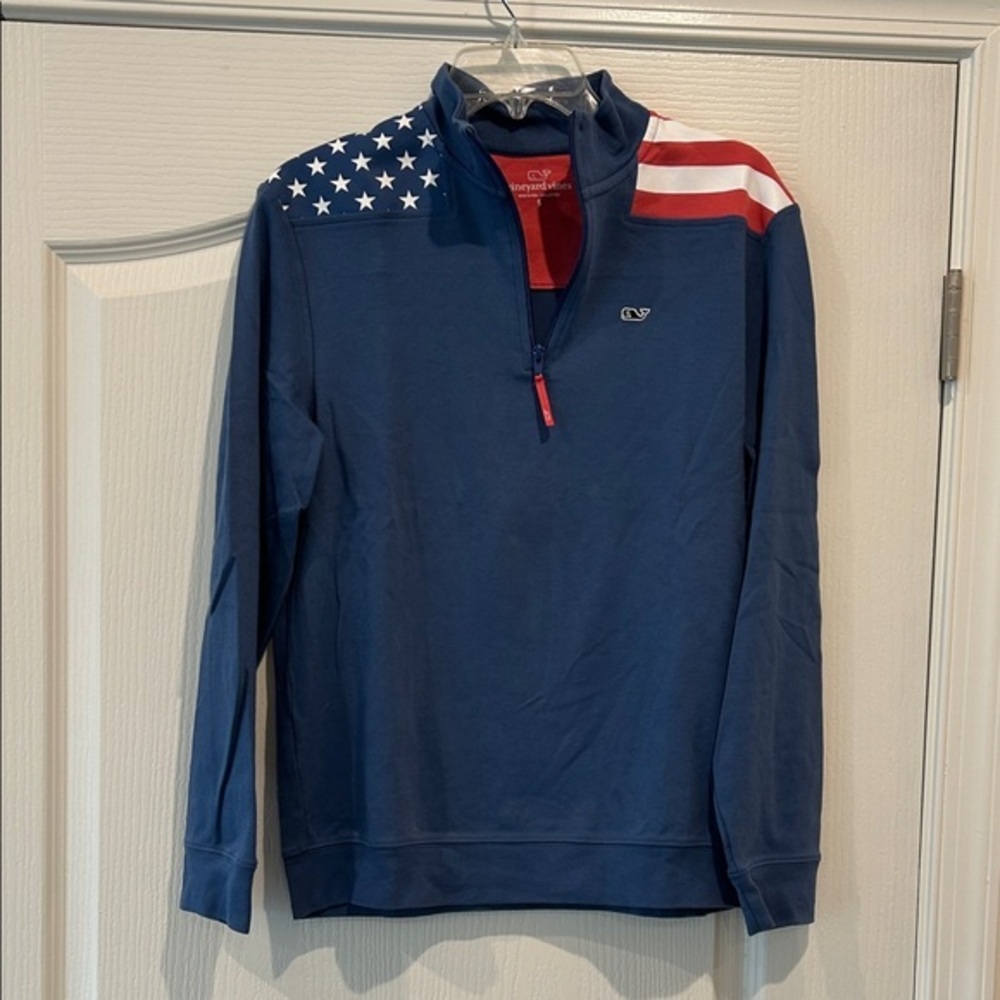 Vineyard Vines Blue Pullover with Stars and Stripes Womens Small